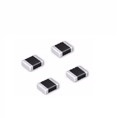 Chip NTC Thermistor Conforme à la norme RoHS 3s Temps thermique constant 100 MW Puissance nominale 10KΩ Résistance